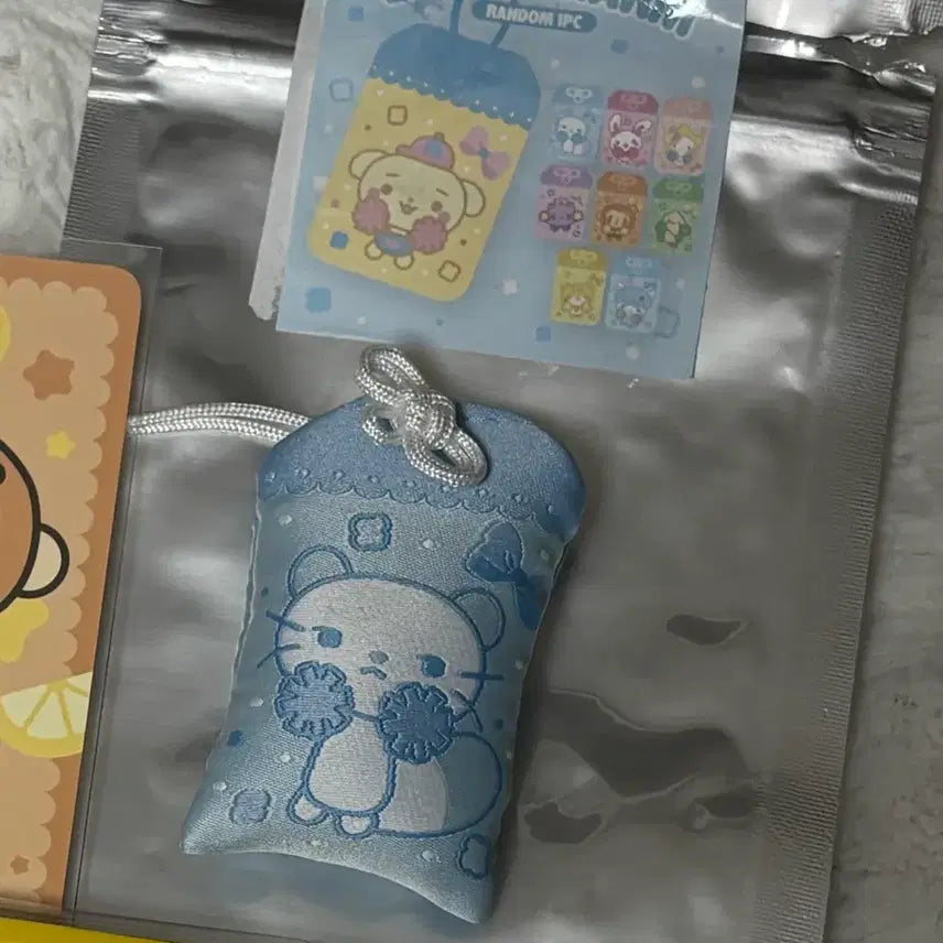 [BUNJANG] Hatsune Miku Lemon Tank MD Zipper Charm / 하츠투하츠 하투하 레몬탱 엠디 지우 쮸제비 오마모리 부적 양도 판매