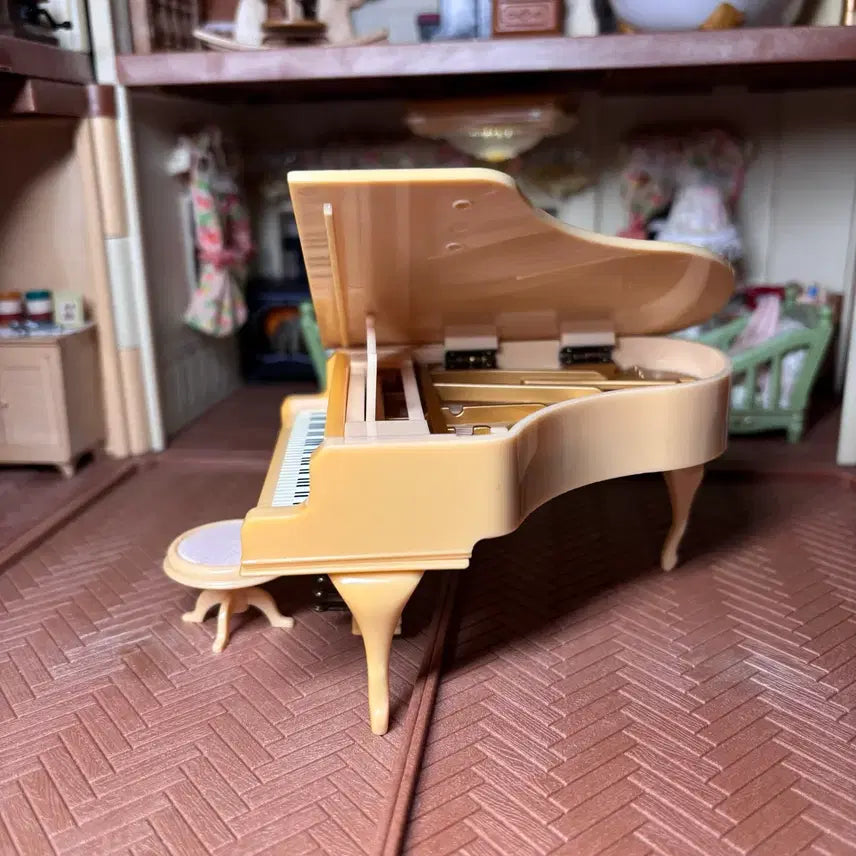 [BUNJANG] Sylvanian Families Urban Life Grand Piano (Rare Old Edition) / 실바니안 어반라이프 올드 희귀 그랜드 피아노