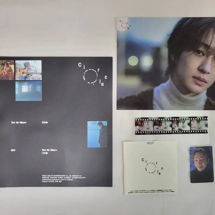 [BUNJANG] Onew The 1st Album Circle Photobook Ver. Poster / 샤이니 온유 정규 1집 초도 한정 포스터 포함