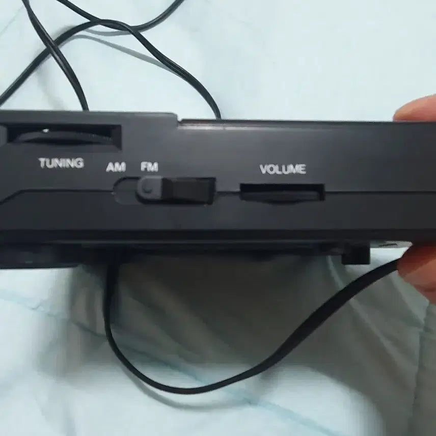 [BUNJANG] Yuhan-Kimberly 21st Anniversary Radio Alarm Clock 110v / 유한킴벌리 창립 21주년 기념 라디오 알람 시계 110v