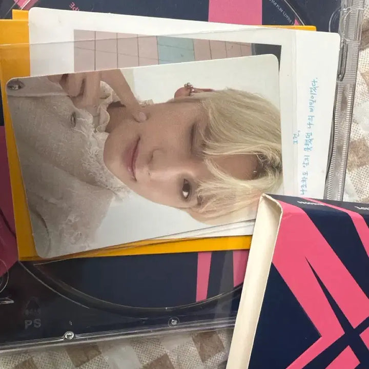 [BUNJANG] TXT Hueningkai Photocard / 투모로우바이투게더 휴닝카이 포토카드
