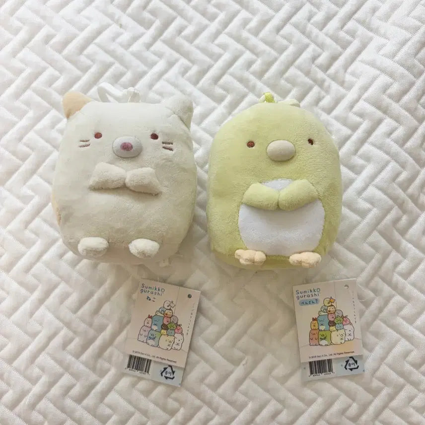 [BUNJANG] San-X Sumikko Gurashi Cat &amp; Penguin Plush Set (2019 Vintage) / 2019년 빈티지) 스밋코구라시 네코, 펭귄 인형