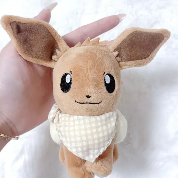 [BUNJANG] Pokemon Ichiban Kuji Picnic C Prize Eevee Figure / 포켓몬 이치방쿠지 피크닉c상 이브이