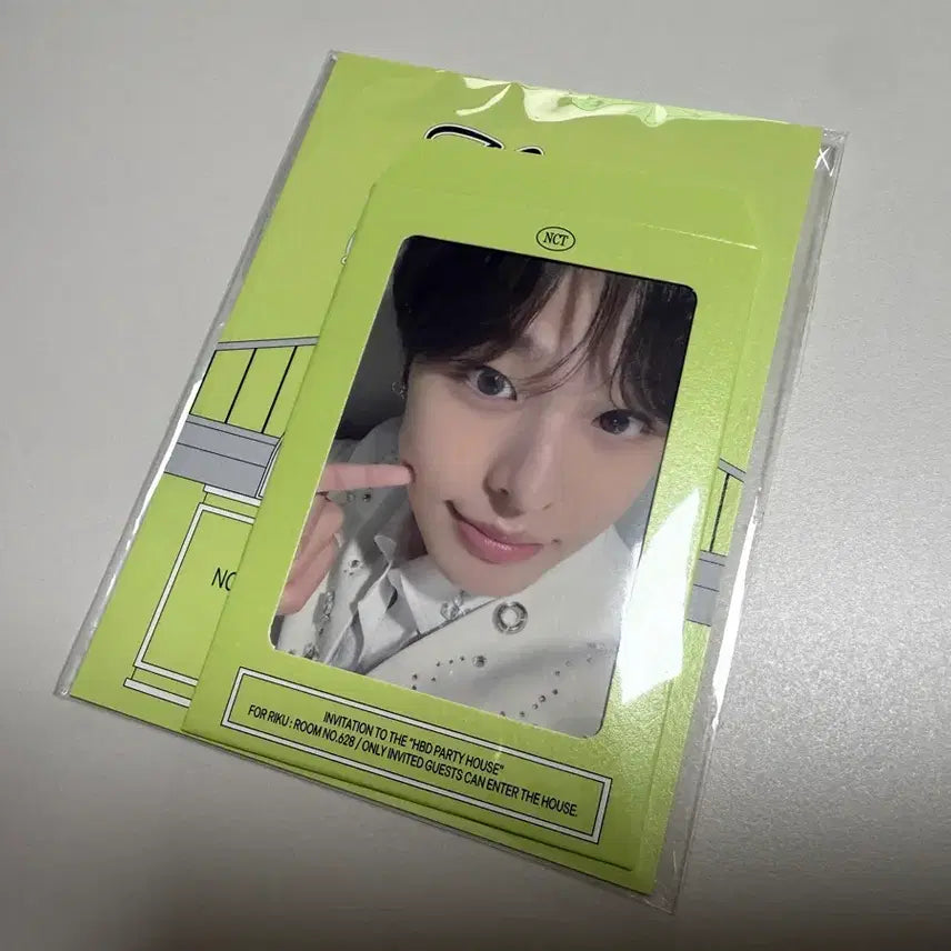 [BUNJANG] NCT WISH Riku 2025 Birthday MD Pouch Pack &amp; Photocard Bundle Set / [새상품] 엔시티위시 리쿠 2025 생일 엠디 파우치 팩 생일 포카