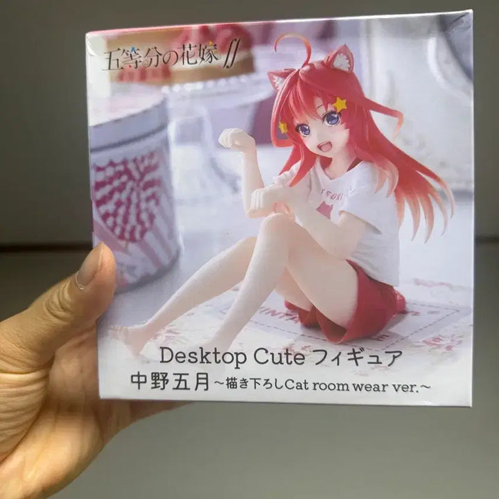 [BUNJANG] Desktop Cute Nakano Itsuki Cat Room Ver. Figure (Sealed) / 미개봉) Desktop Cute 나카노 이츠키 고양이 방 ver. 피규어