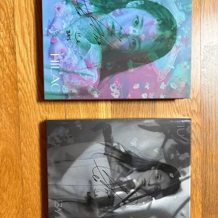 [BUNJANG] IU LILAC Signed Album 2 Types (BYLAC/HILAC) / 아이유 LILAC 친필 사인 앨범 2종(BYLAC/HILAC) 판매합니다