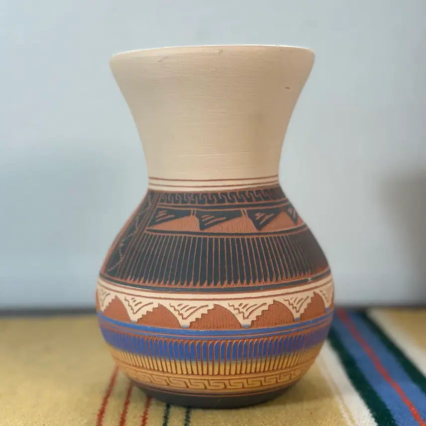 [BUNJANG] Ardellia Shirley Navajo Handmade Pottery Vase / Ardellia Shirley나바호 핸드메이드 포터리 베이스