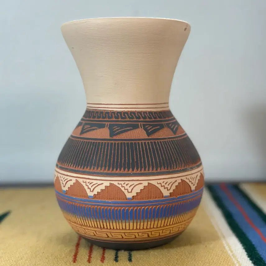 [BUNJANG] Ardellia Shirley Navajo Handmade Pottery Vase / Ardellia Shirley나바호 핸드메이드 포터리 베이스