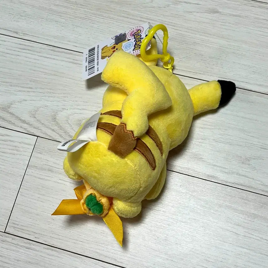 [BUNJANG] Pokemon Pikachu Flower Bouquet Doll Keychain (Authentic) / 포켓몬스터 정품 피카츄 꽃다발 인형 키링 택 O