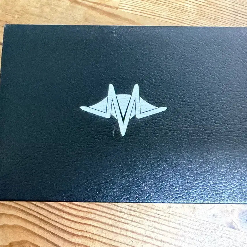 [BUNJANG] VINCENZO MANTA bipolar pt.3 USB / 빈첸 manta bipolar pt.3 usb