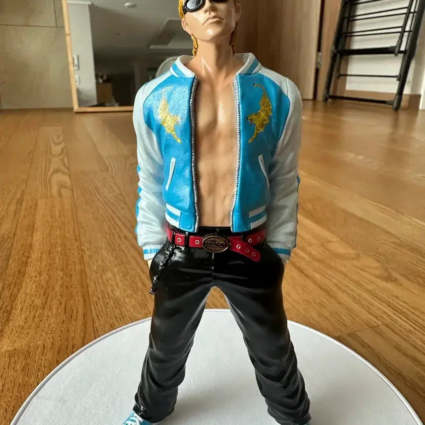 [BUNJANG] Crows Dive Bowya Harumichi Sky Blue Jersey Figure (Limited, Rare) / (한정,희귀) 크로우즈 다이브 보우야 하루마치(하늘색져지)