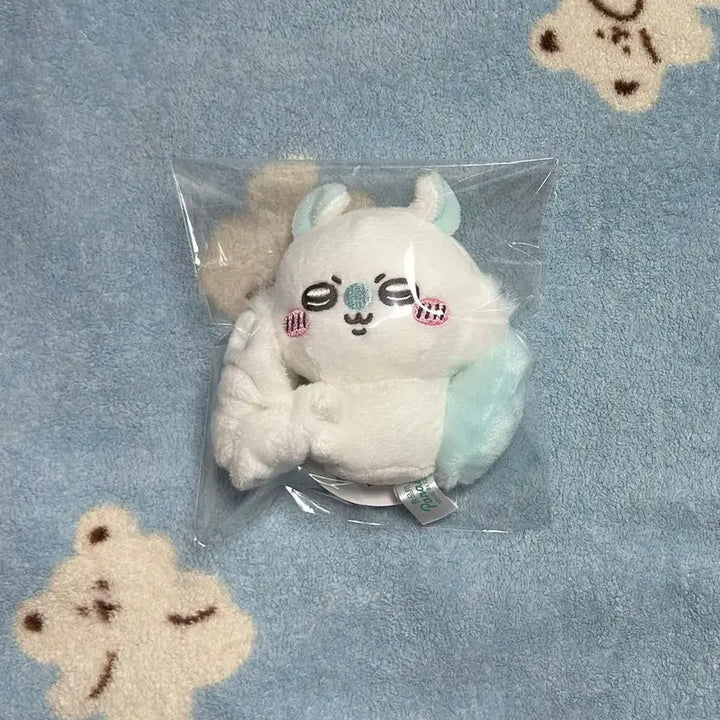 [BUNJANG] Chiikawa Momonga Plush / 치이카와 모몽가 인형 슈슈