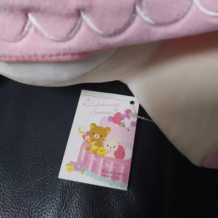[BUNJANG] Rilakkuma Strawberry Pattern Large Plush Hood Doll / 리락쿠마 딸기 패턴 핑크 후드 대형인형