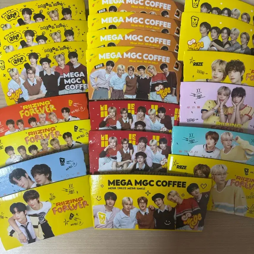 [BUNJANG] RIIZE Mega Coffee Cup Sleeve Bundle Set / 라이즈 메가커피 컵홀더 전종류 팔아요