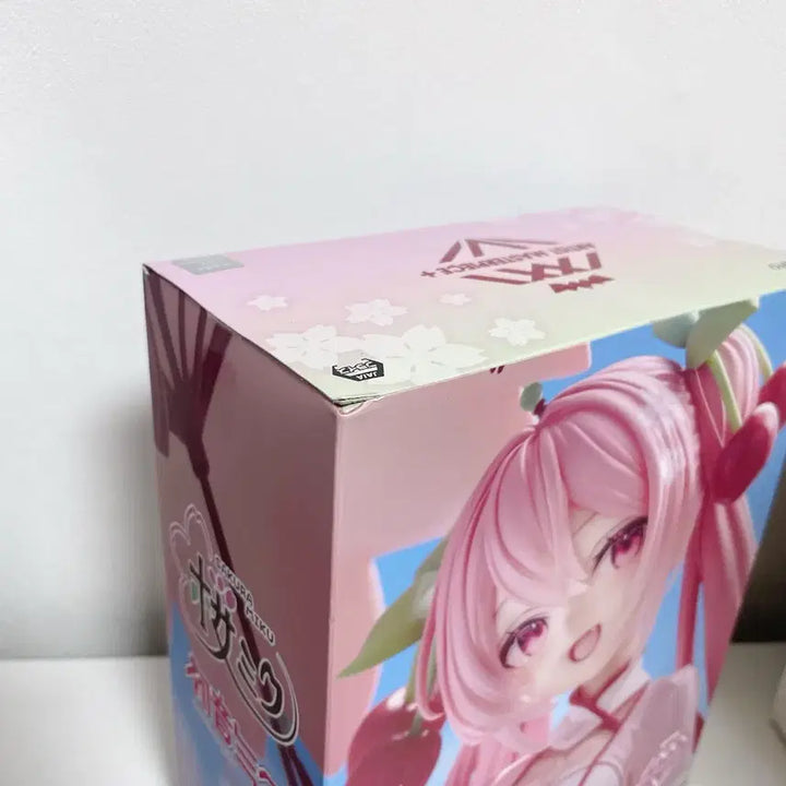 [BUNJANG] Taito Sakura Miku AMP Cherry Blossom Figure (Sealed) / 미개봉 사쿠라 미쿠 타이토 AMP 벚꽃 피규어