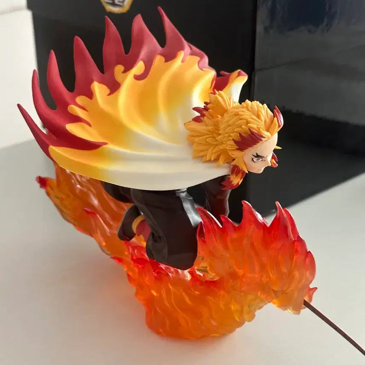 [BUNJANG] Kyojuro Rengoku Demon Slayer Figure / 귀멸의 칼날 렌고쿠 피규어