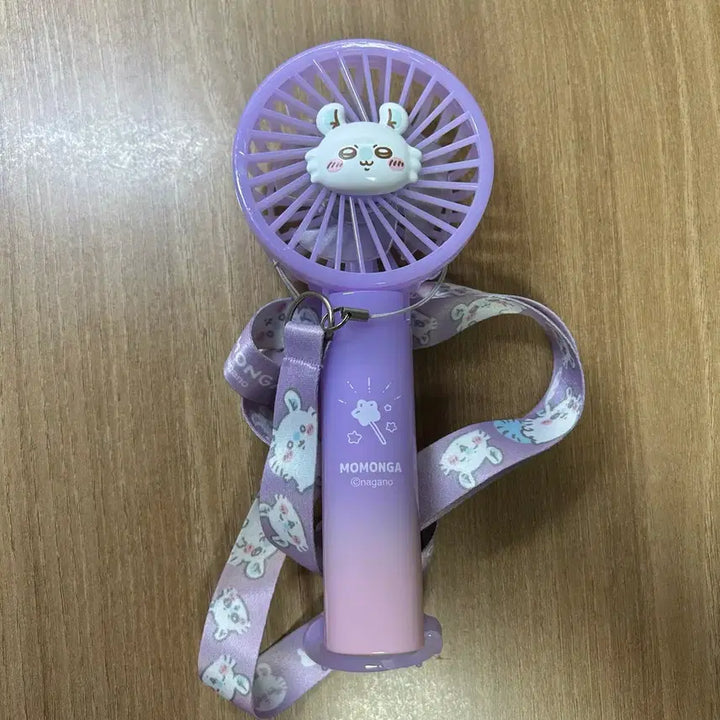 [BUNJANG] Monchichi Momonga Handheld Fan / 먼작귀 모몽가 손선풍기