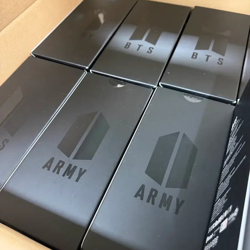 [BUNJANG] BTS Official Light Stick Ver. 4 / (대량가능) BTS 응원봉 ver. 4