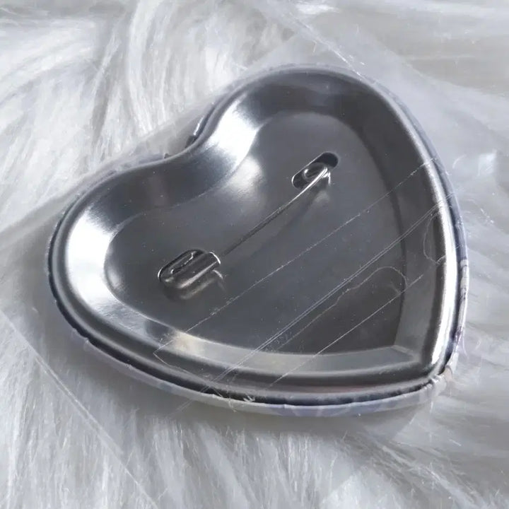 [BUNJANG] Bungo Stray Dogs Dazai Heart Can Badge / 문스독 다자이 하트 캔뱃지