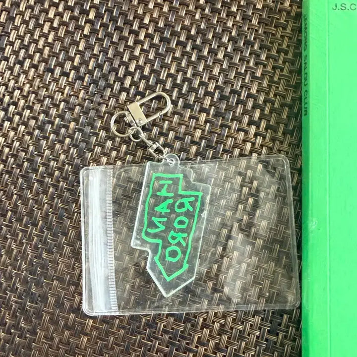 [BUNJANG] Hanroro Jamongsalgu Club MD 2-Item Set Keychain &amp; Bandana Bundle Set / 최저가)한로로 자몽살구클럽 md 3종 일괄 판매합니다!