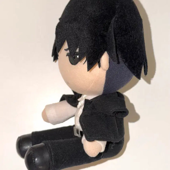 [BUNJANG] Attack on Titan Levi Classic Suit Plush / 진격의거인 리바이 고전 정장 누이 | gift 기프트 인형