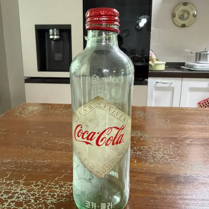 [BUNJANG] Coca-Cola 130th Anniversary Limited Edition Empty Bottle / 한정판 코카콜라 130주년 기념 에디션