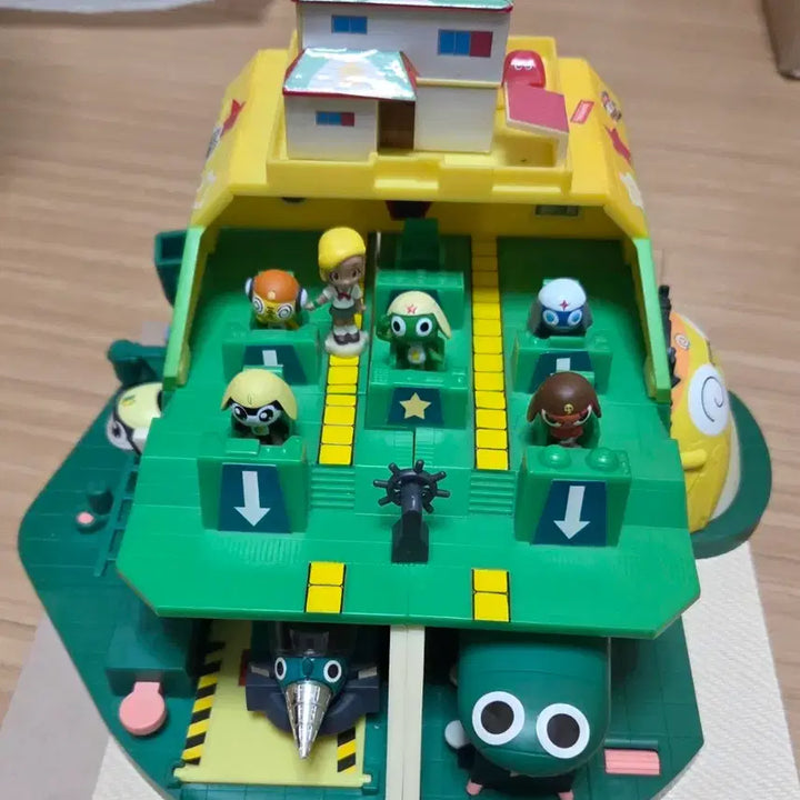 [BUNJANG] Keroro Secret Base Mechanism Working Toy Figure DX / 케로로 비밀기지 메커니즘 작동완구 장난감 피규어 dx