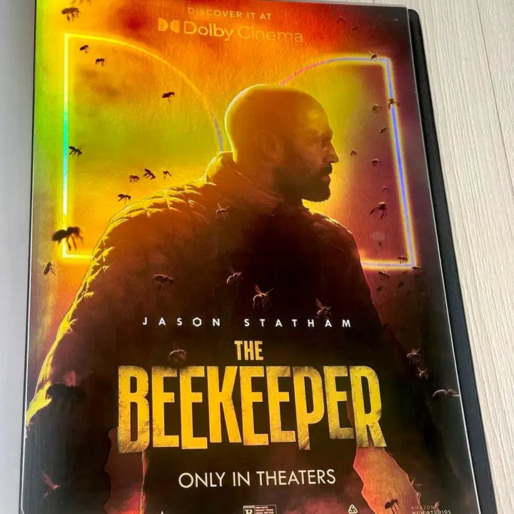 [BUNJANG] Jason Statham The Beekeeper Dolby Cinema Poster (A3) / [초희귀한정판]영화 제이슨스타뎀 비키퍼 돌비 포스터(A3) DOLBY