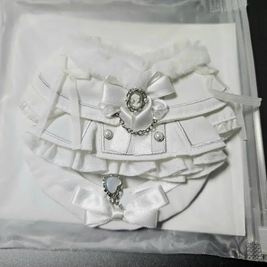 [BUNJANG] 10cm Doll Clothes WoobLe Rebbi White / 10cm 인형옷 우블 레브리 화이트