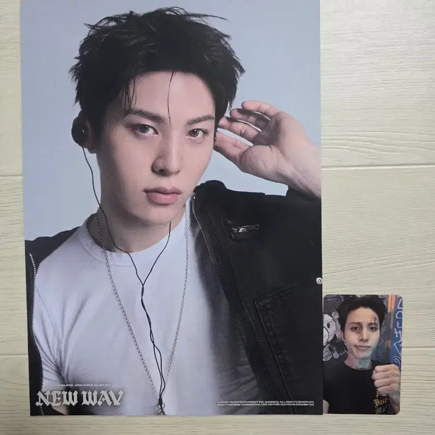 [BUNJANG] TREASURE YG Select Exclusive Poster + Photocard Jeongwoo / 트레저 와이지 셀렉트 독점 포스터+포카 정환