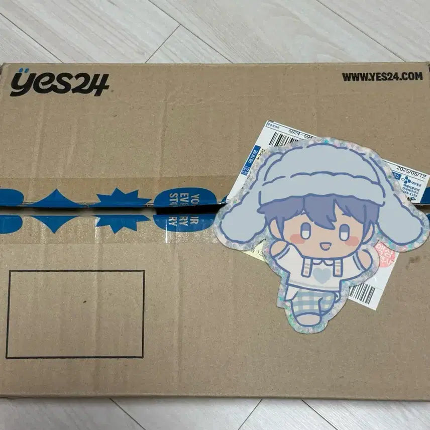 [BUNJANG] Crayon Pop XBLUSH Magazine All Members Badge Photocard Sticker Postcard Set / 잡지) 플레이브 엑스블러쉬