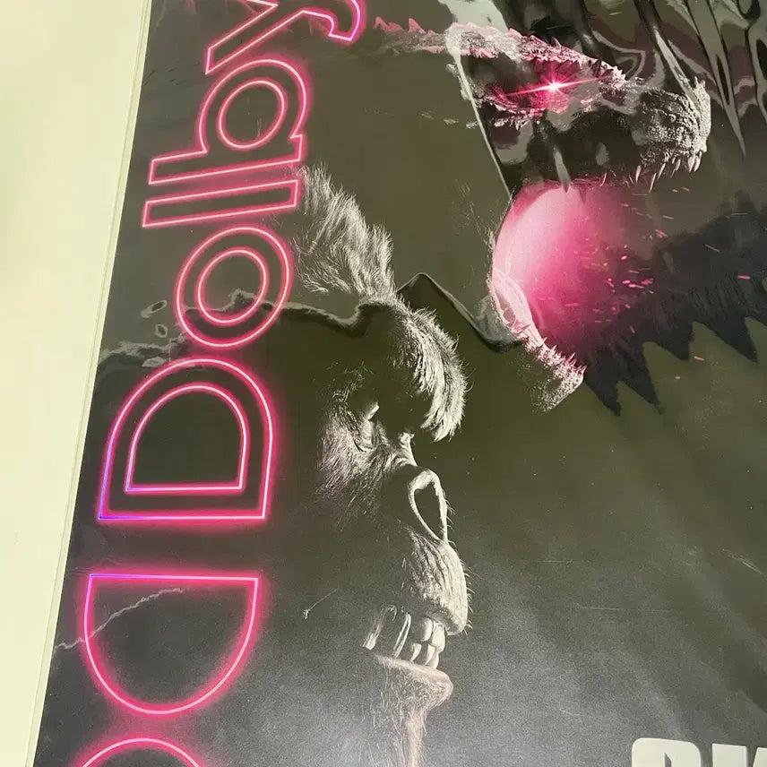 [BUNJANG] Godzilla x Kong: The New Empire Dolby Cinema Poster / 메가박스 <고질라X콩: 뉴 엠파이어> 돌비 포스터