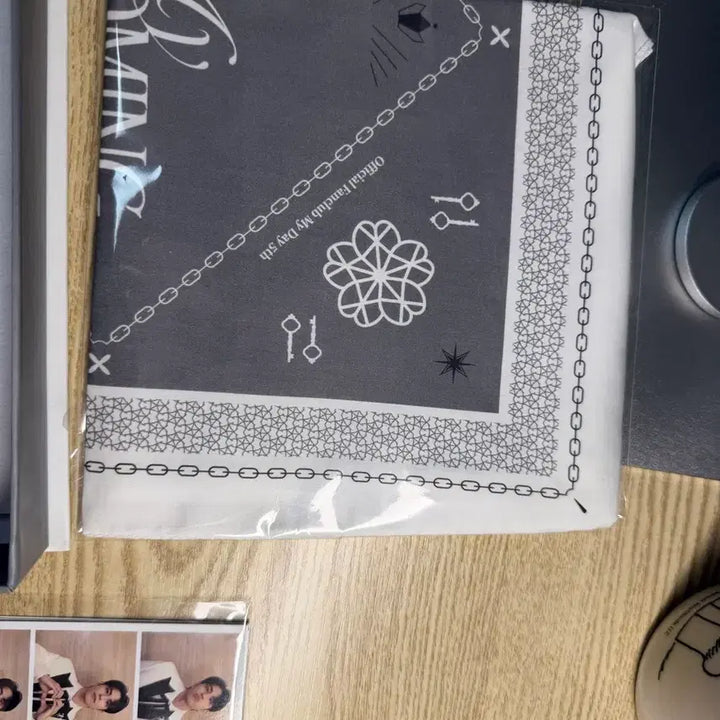 [BUNJANG] Day6 5th Membership Kit Bundle Set (Excludes Membership Card) / 데이식스 5기 키트 (멤버십카드만제외 일괄)