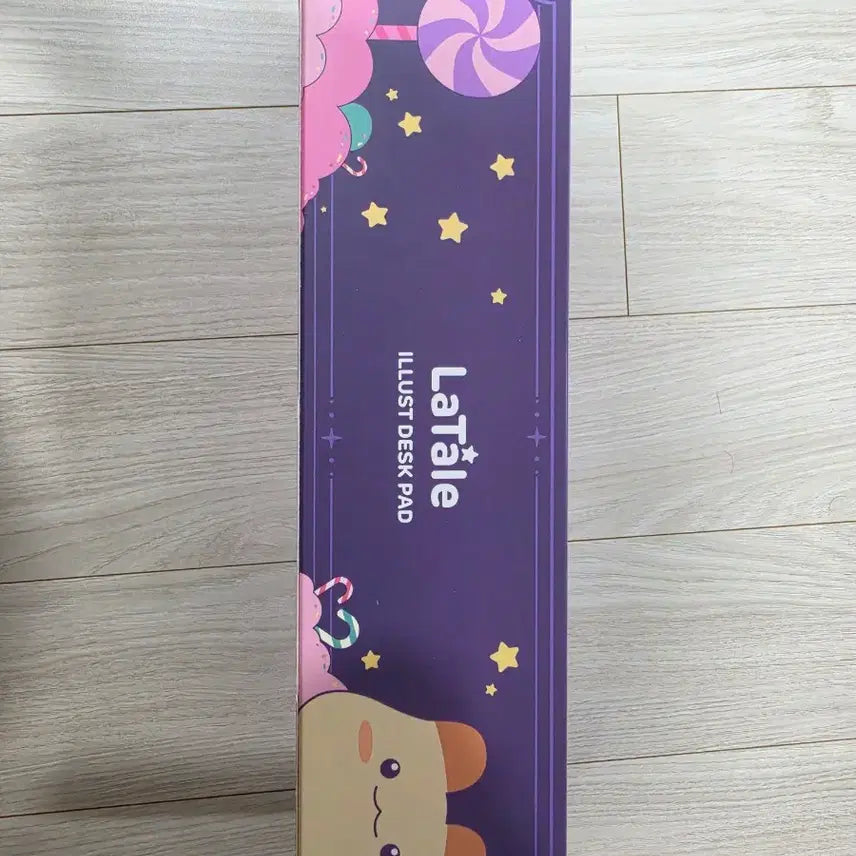 [BUNJANG] Latale Pop-up Store Desk Mat / 라테일 팝업스토어 장패드