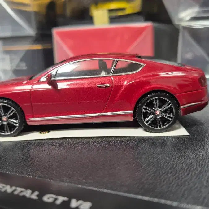 [BUNJANG] Minichamps Bentley Continental GT Dragon Red 1/43 Diecast Model / 1/43 미니챔프 벤틀리(드래곤 레드) 모형,다이캐스트