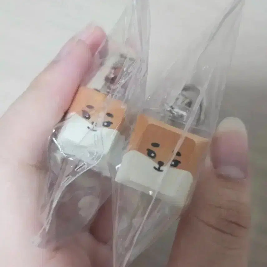 [BUNJANG] Day6 Young K Denimals Keycap Keychain / 오늘만) 데니멀즈 케 키캡 키링 데이식스 영케이