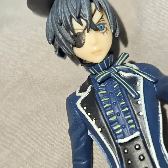 [BUNJANG] Black Butler Ciel Phantomhive 2008 Vintage Figure / 파츠분실 2008 흑집사 시엘 팬텀하이브 고전 피규어