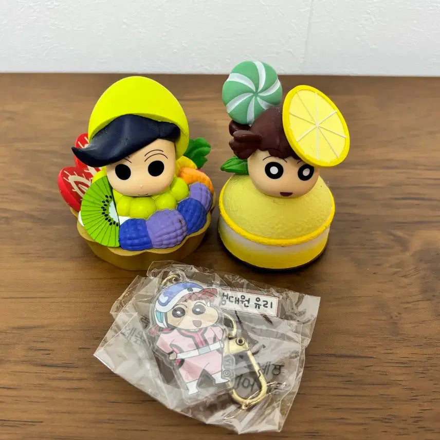 [BUNJANG] Crayon Shin-chan Shiro and Yuli Dessert Figure, Acrylic Keyring / 짱구는못말려 철수 유리 디저트 피규어, 아크릴키링