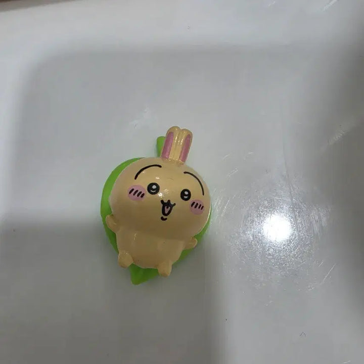 [BUNJANG] Chiikawa Usagi Bath Bomb Figure / 치이카와 입욕제 배쓰밤 우사기 피규어 나뭇잎 먼작귀 배스밤