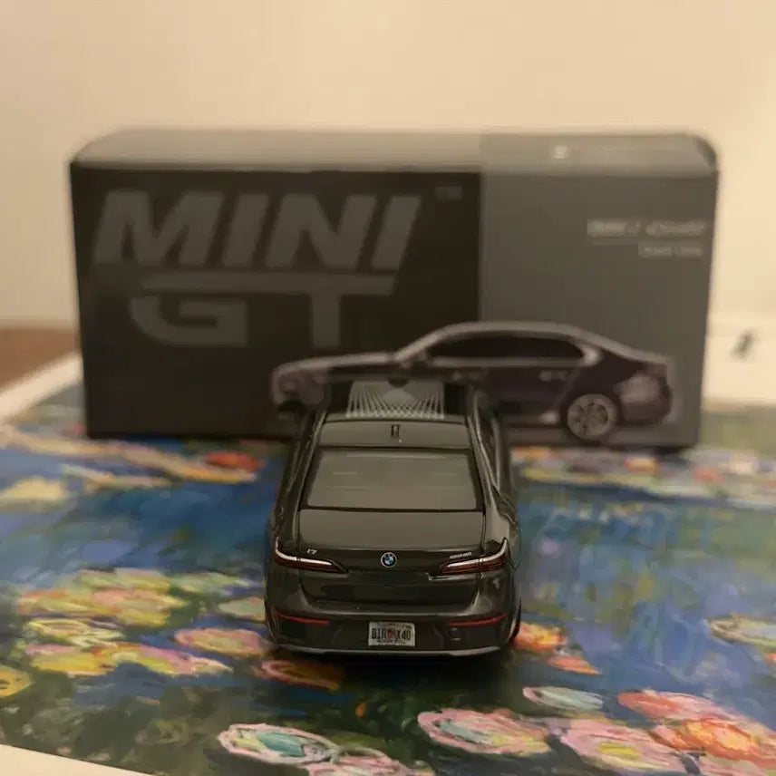 [BUNJANG] Mini GT 1:64 BMW i7 xDrive60 Dark Grey / 1:64 미니지티 i7 다크 그레이