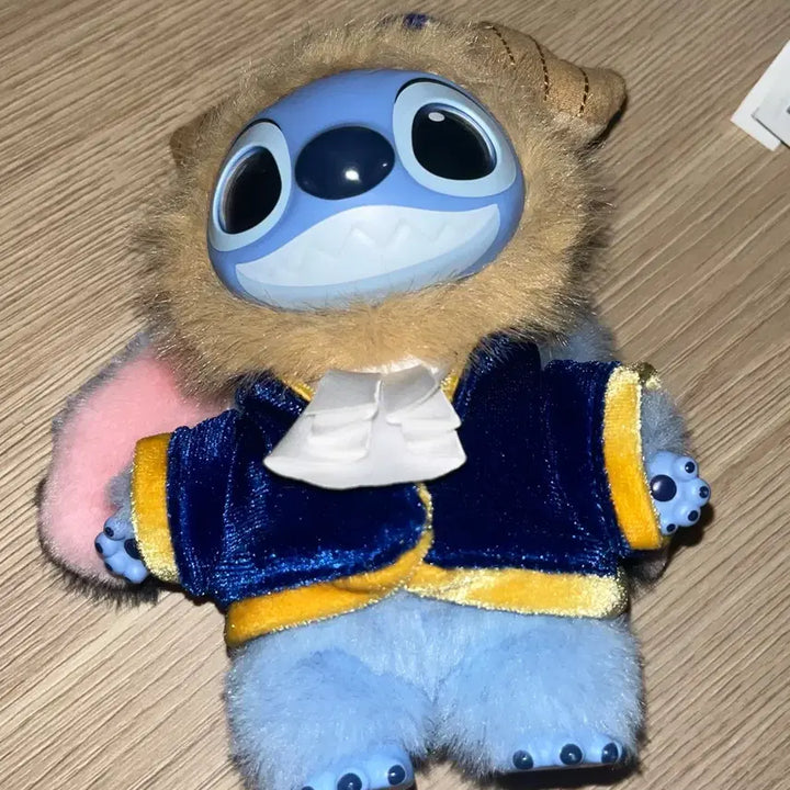 [BUNJANG] Pop Mart Stitch Beauty and the Beast Displayed / 팝마트 스티치 미녀와야수 판매