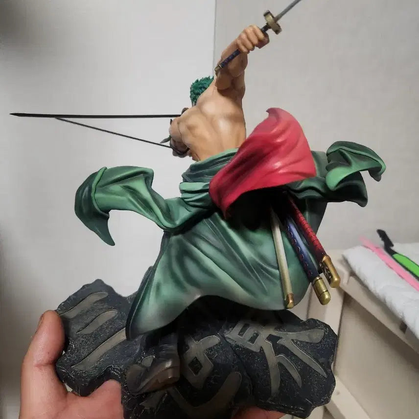 [BUNJANG] Pop Maximum Zoro Ver. 1 Figure / 택포25pop맥시멈 ver1 조로
