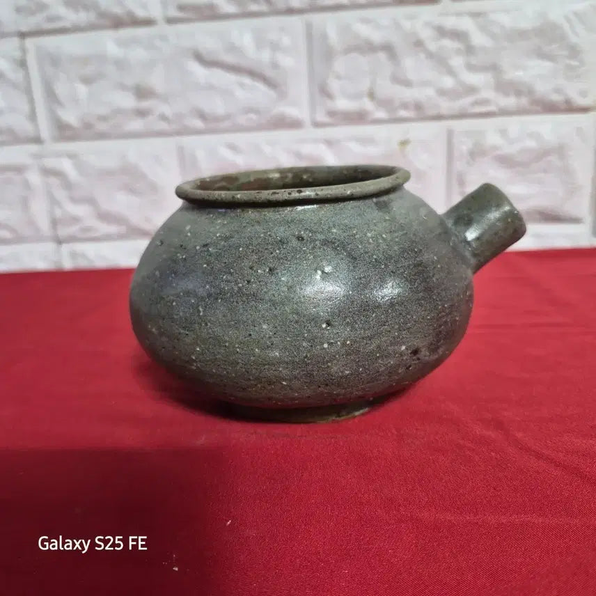 [BUNJANG] Buncheong Pyongdang Vase / 분청 초병