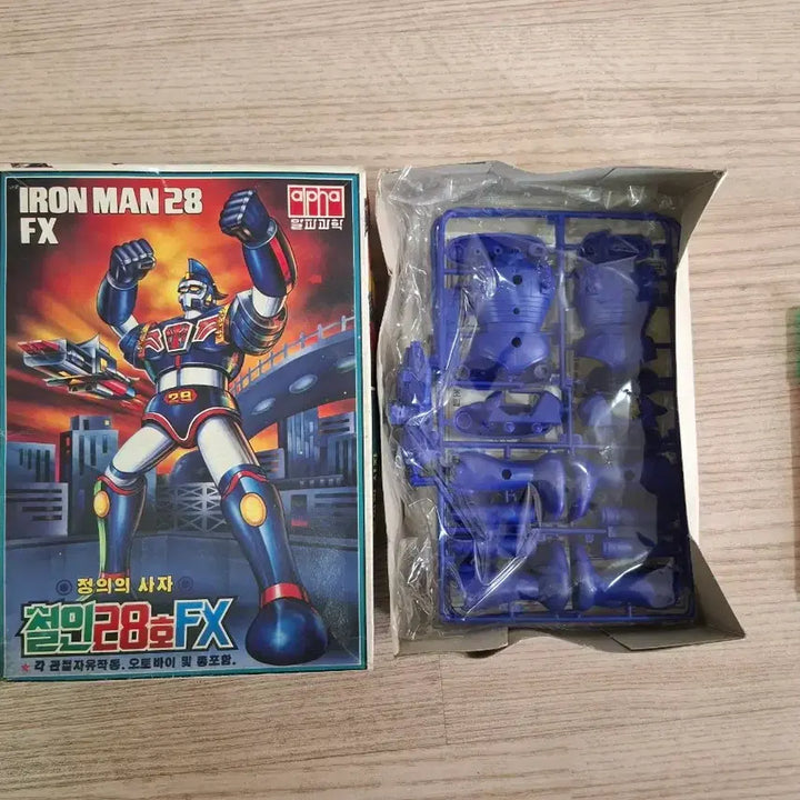 [BUNJANG] Alpha Science Tetsujin 28 FX Robot Model Kit / 알파과학 철인28호 FX 완구