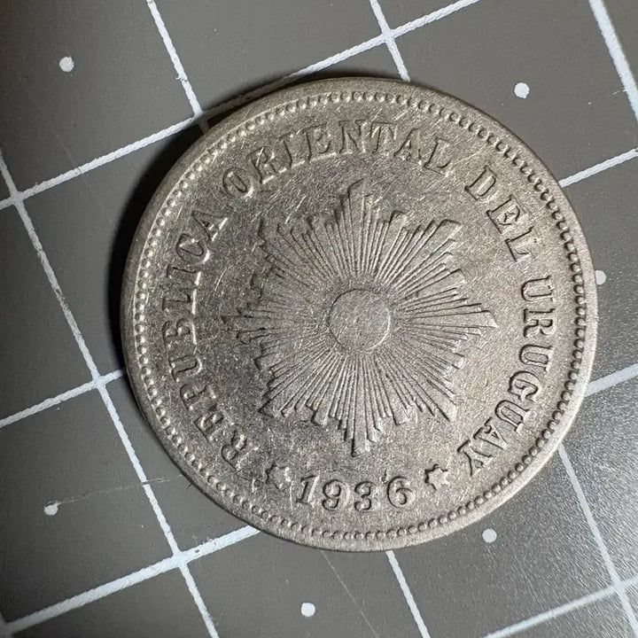 [BUNJANG] 1936 Uruguay 5 Centesimos Coin / 우루과이 1936년 5 센태시모 주화