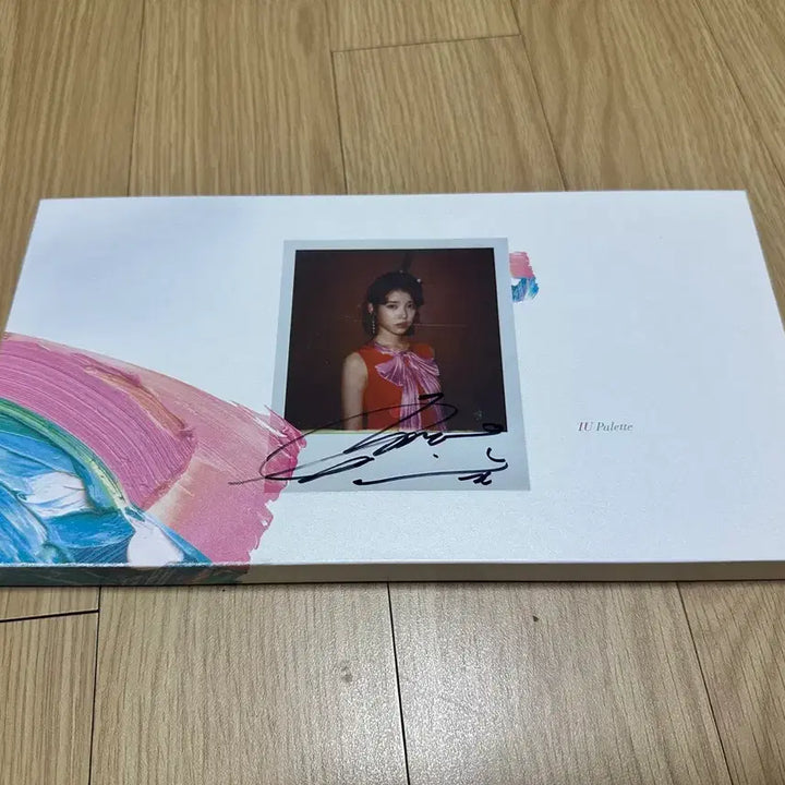 [BUNJANG] IU Palette Album Hand-signed Photocard / 아이유 팔레트 앨범 친필