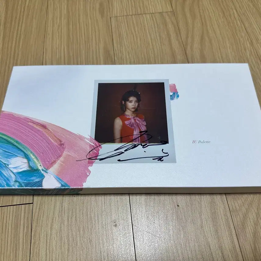 [BUNJANG] IU Palette Album Hand-signed Photocard / 아이유 팔레트 앨범 친필 Palette IU