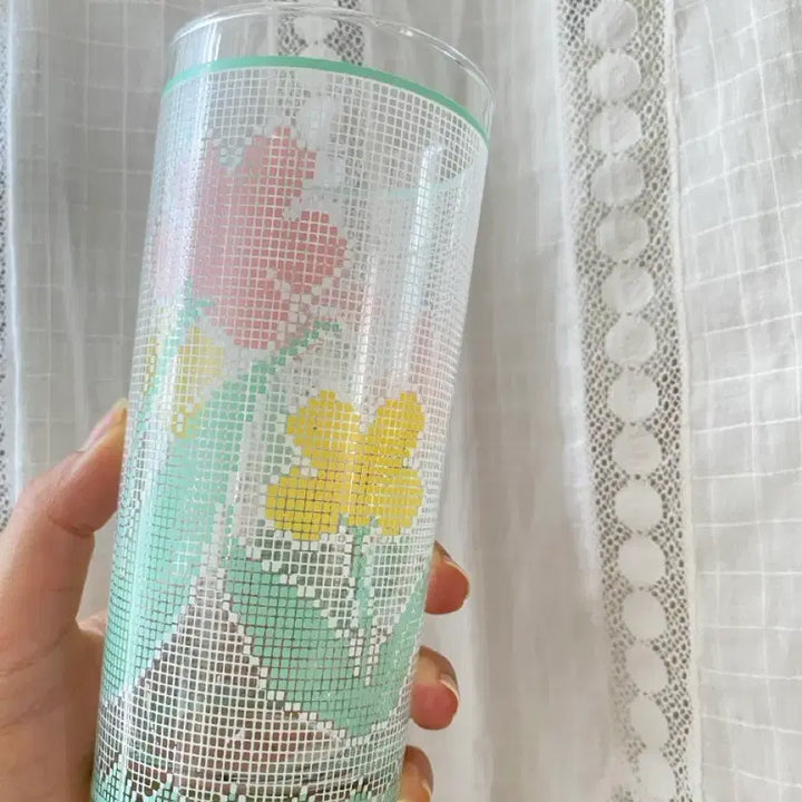 [BUNJANG] Vintage Flower Pattern Glass Cups (Set of 2) / 빈티지 유리잔 플라워 패턴 2종