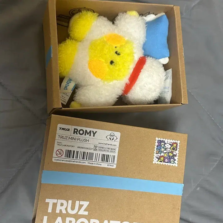 [BUNJANG] TREASURE TRUZ ROMY Plush Doll / 트레저 트루즈 로미 미니니 플러쉬 인형 양도