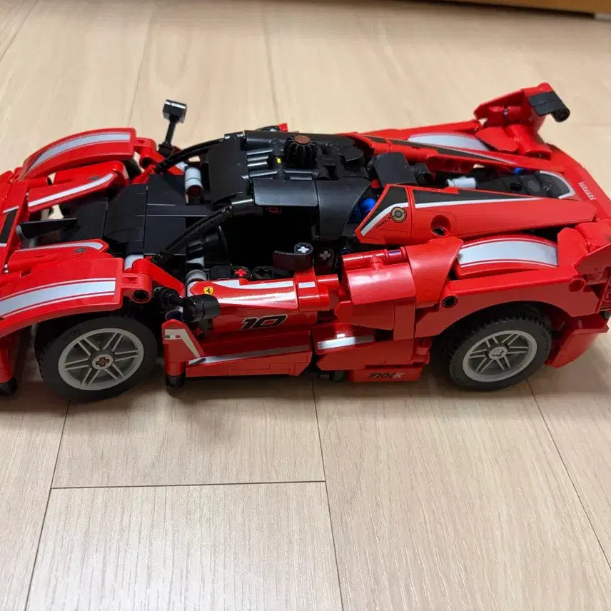 [BUNJANG] LEGO Technic Ferrari FXX K (42212) / 레고 페라리 42212 FXX K 판매합니다